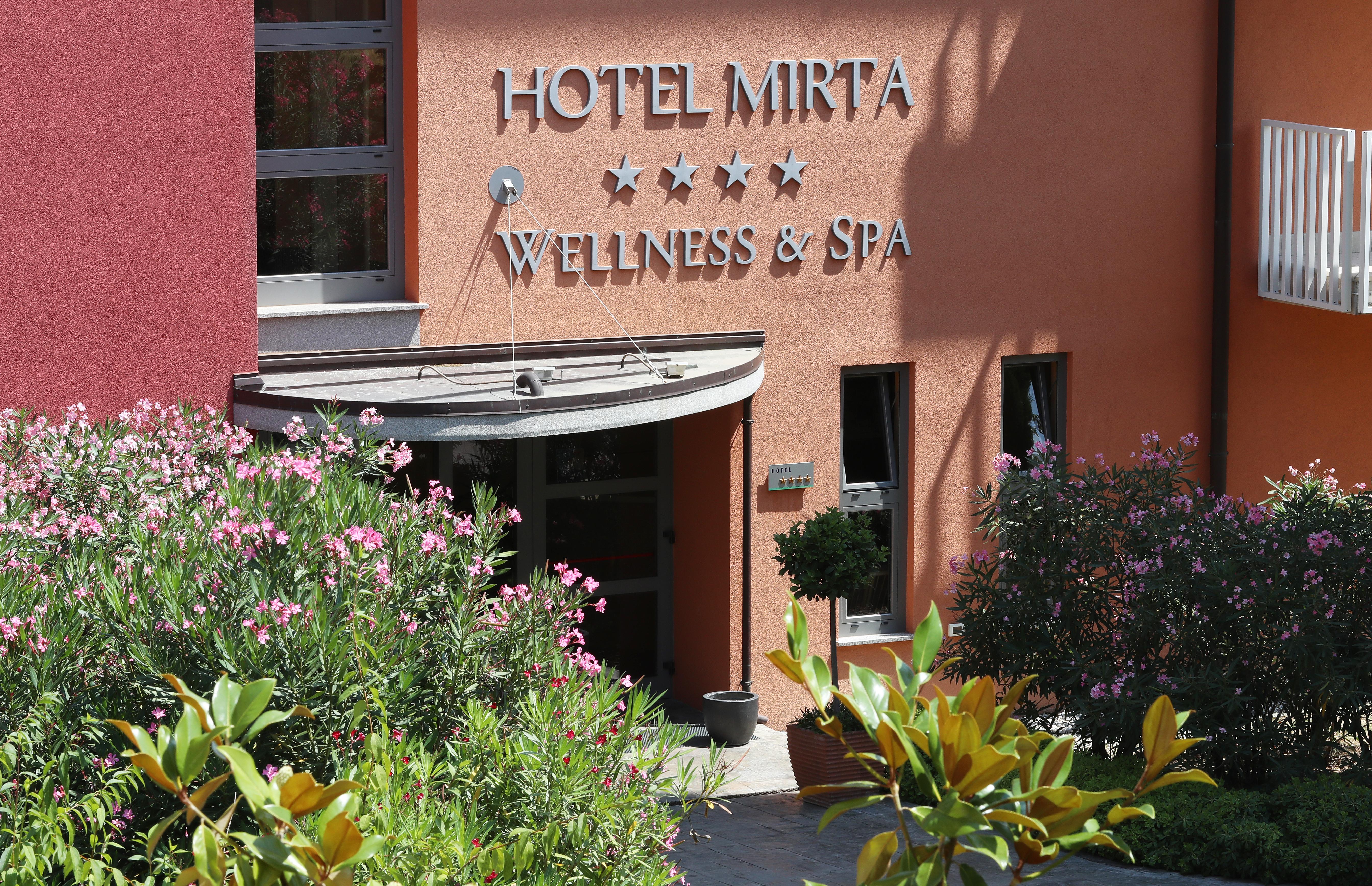 Dependences - San Simon Resort Изола Екстериор снимка